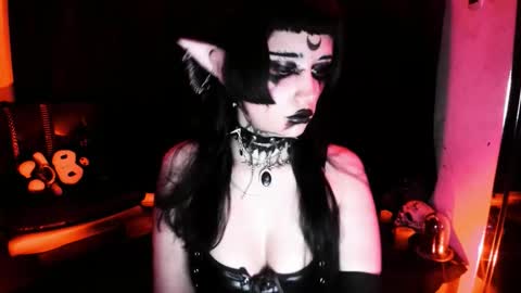 Yue Eclipsa online show from 03.22.26