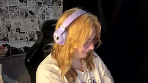 Julia online show from 08.02.26