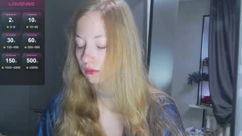 yuki_bloom online show from 10.05.25