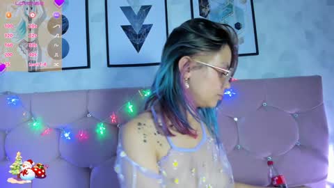 Yukki Kuran online show from 01.05.25