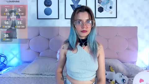 Yukki Kuran online show from 02.19.25