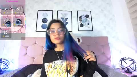 Yukki Kuran online show from 03.09.25