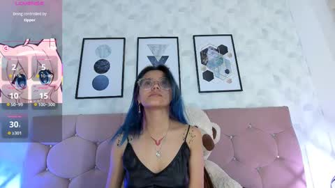 Yukki Kuran online show from 03.09.25