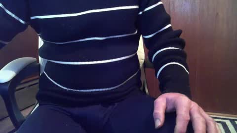 Snapshot of yulanesca chatting on 03.01.25 Russ online show from 03.01.25