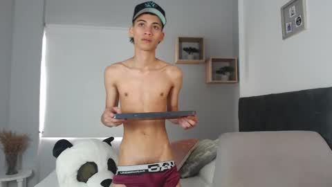 yulian_vasquez online show from 03.06.25