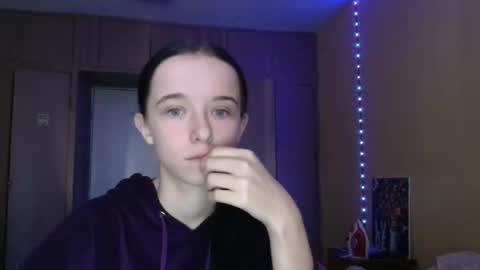 Snapshot of yuliastar chatting on 09.17.25 Yuliia online show from 09.17.25