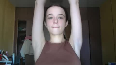 Snapshot of yuliastar chatting on 10.05.25 Yuliia online show from 10.05.25