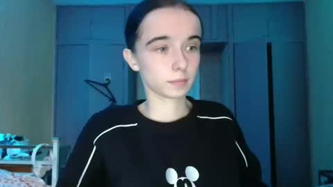 Snapshot of yuliastar chatting on 10.17.25 Yuliia online show from 10.17.25