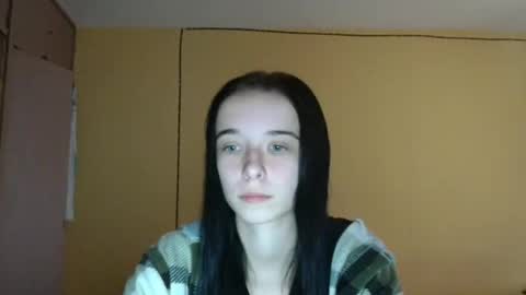 Snapshot of yuliastar chatting on 10.23.25 Yuliia online show from 10.23.25