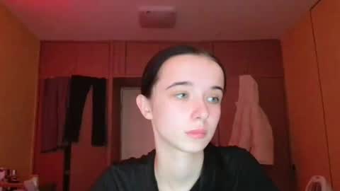 Yuliia online show from 12.18.25