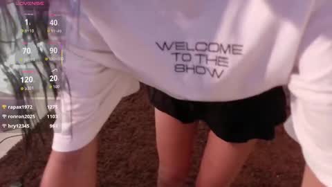 yuliethpetite online show from 11.04.25