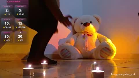 Yuli and SaraIndependent model online show from 02.19.26