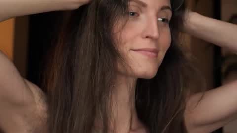 Snapshot of yulladao chatting on 10.04.25 yulla dao online show from 10.04.25