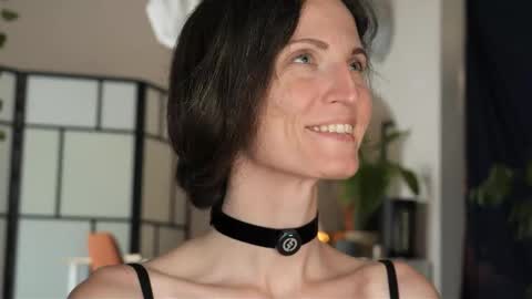 Snapshot of yulladao chatting on 10.08.25 yulla dao online show from 10.08.25