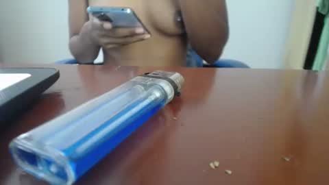 Snapshot of yumchocolate777 chatting on 04.17.26 yumchocolate777 online show from 04.17.26