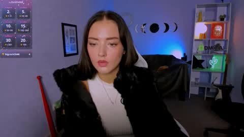 Snapshot of yume_sakura_ chatting on 10.02.25 yume_sakura_ online show from 10.02.25