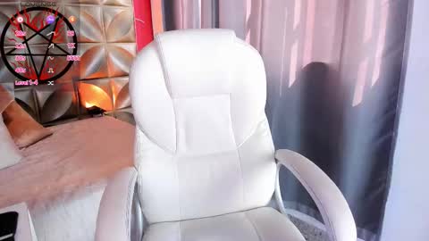 YUMEKO  online show from 10.06.25