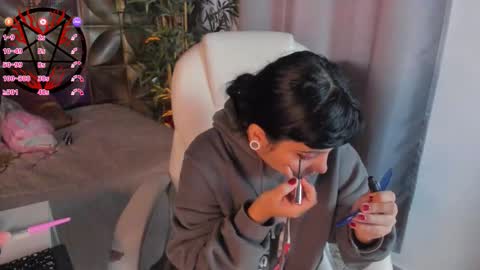 YUMEKO  online show from 10.08.25