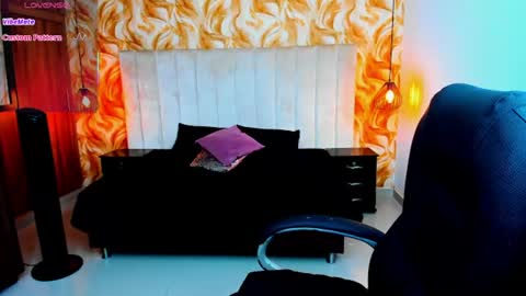 Snapshot of yumeko_michael chatting on 07.22.26 yumeko_michael online show from 07.22.26