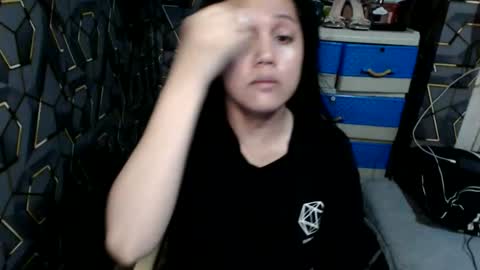 yumi online show from 11.22.25