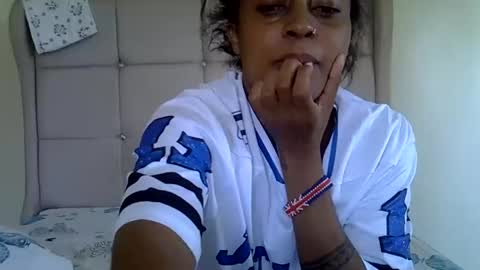 Snapshot of yummy_squirterr chatting on 06.05.26 Munah online show from 06.05.26