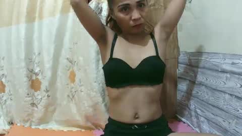 Snapshot of yummysexyhardnipple08 chatting on 02.24.25 jhess online show from 02.24.25