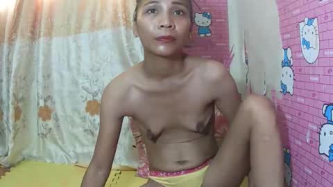 Snapshot of yummysexyhardnipple08 chatting on 10.23.25 jhess online show from 10.23.25