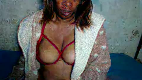 yummytittsxx online show from 01.02.25