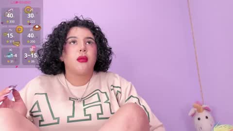 yunahott_ online show from 01.13.25