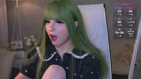 Snapshot of yunaleaf chatting on 06.01.26 Yuna online show from 06.01.26