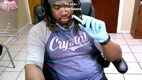 Snapshot of yungbbcbro chatting on 12.14.24 Octavian online show from 12.14.24