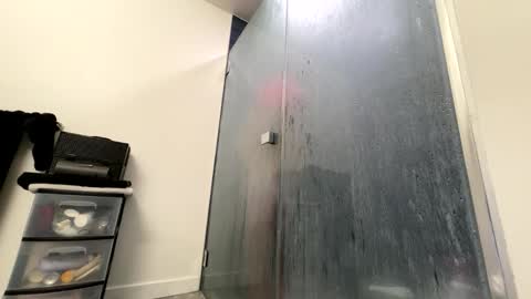 Snapshot of yungfemslut chatting on 11.04.25 BbyTSSLut online show from 11.04.25