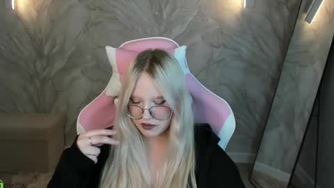 Yungsatou online show from 04.29.26