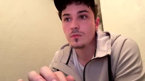 yungstudbev online show from 09.23.25