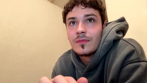 yungstudbev online show from 09.26.25