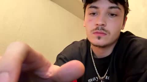 yungstudbev online show from 10.19.25