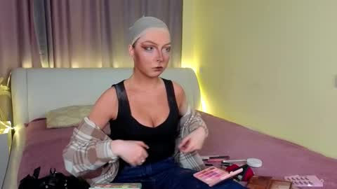 Tara online show from 03.10.26