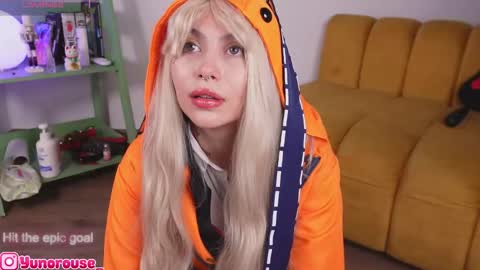 yunorose_ online show from 01.11.26