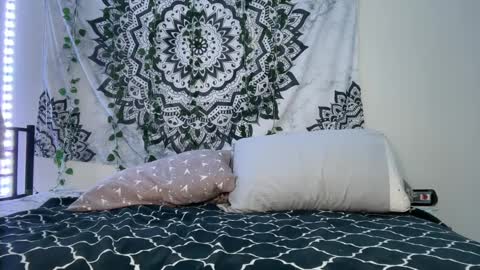 Snapshot of yurdreams_22 chatting on 03.09.25 yurdreams_22 online show from 03.09.25