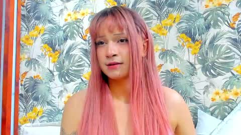 Yuri Kay online show from 04.21.26
