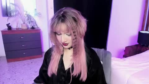 Yuri Kay online show from 05.31.26