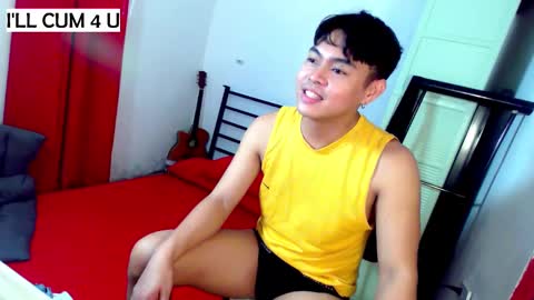 Snapshot of yuri_nation chatting on 02.23.25 yuri nation online show from 02.23.25