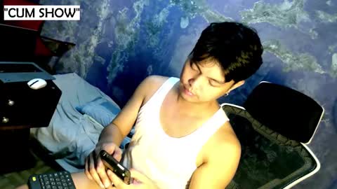 Snapshot of yuri_nation chatting on 03.03.25 yuri nation online show from 03.03.25