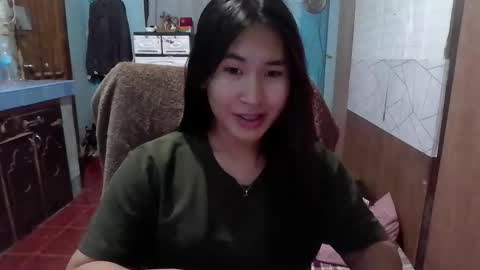 Snapshot of yuriyumixx_xoxo chatting on 09.25.25 yuriyumixx_xoxo online show from 09.25.25