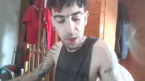 Yuumi online show from 11.18.25