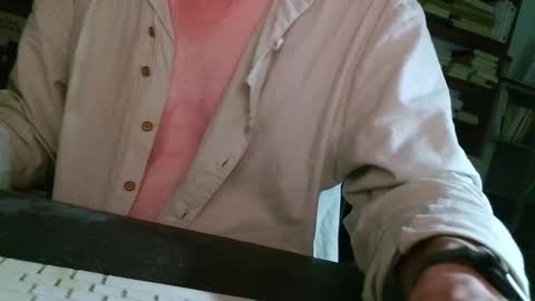 yvanbonar181018 online show from 10.03.25