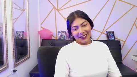 Snapshot of yvanna__smith chatting on 02.02.26 yvanna__smith online show from 02.02.26