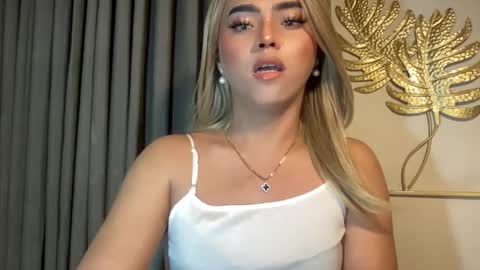 Miss Cali online show from 12.03.24