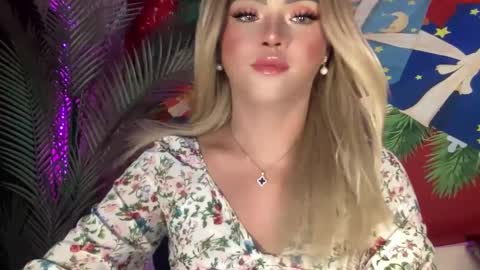 Miss Cali online show from 12.27.24