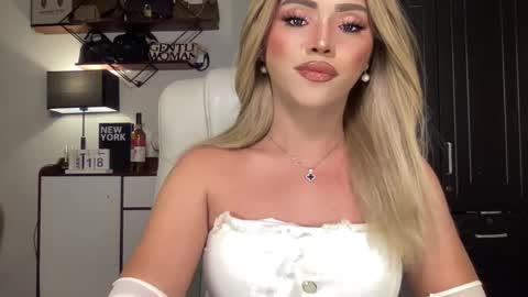 Miss Cali online show from 01.19.25